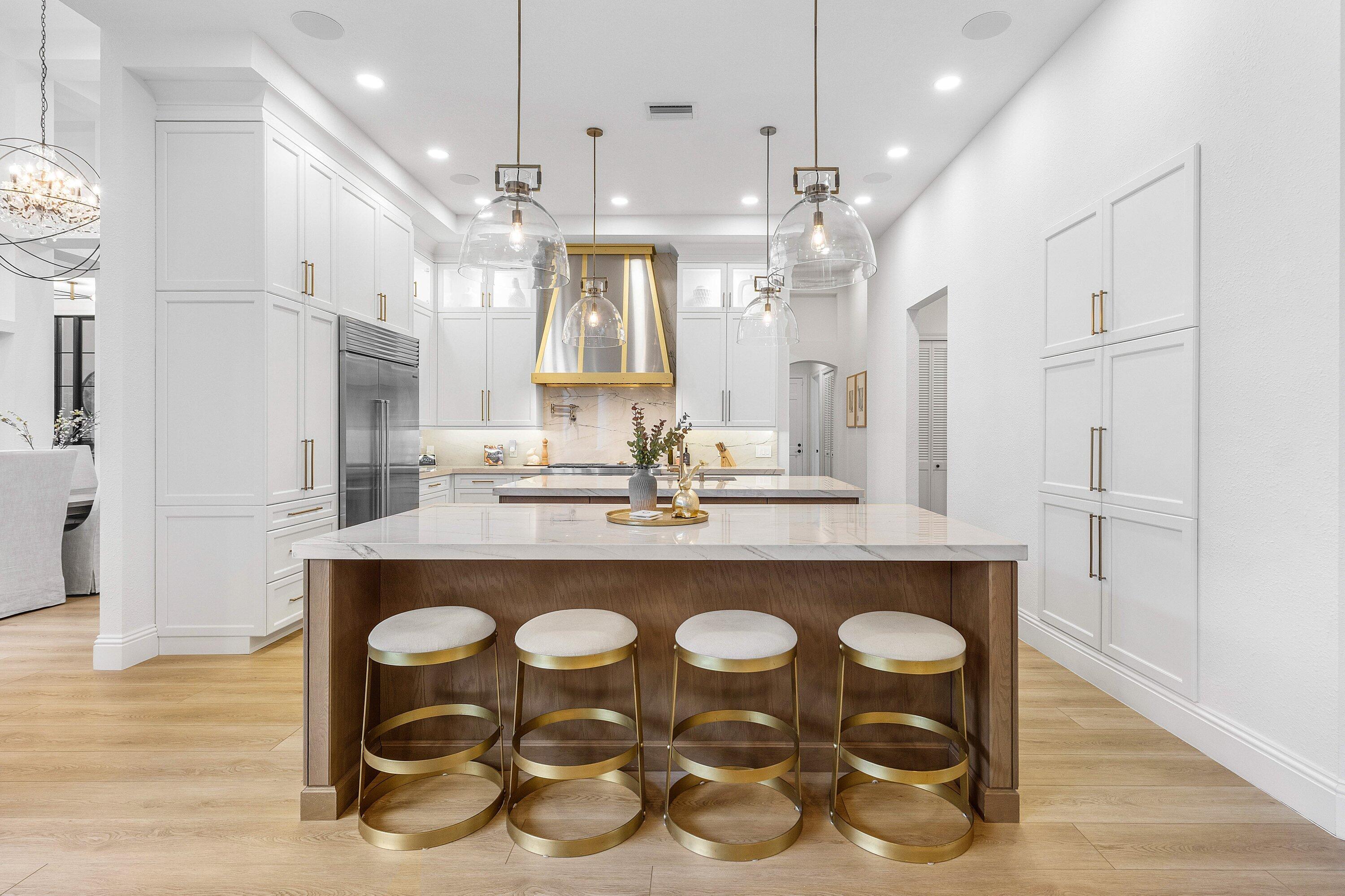 RIVERSIDE ACRES - Residential