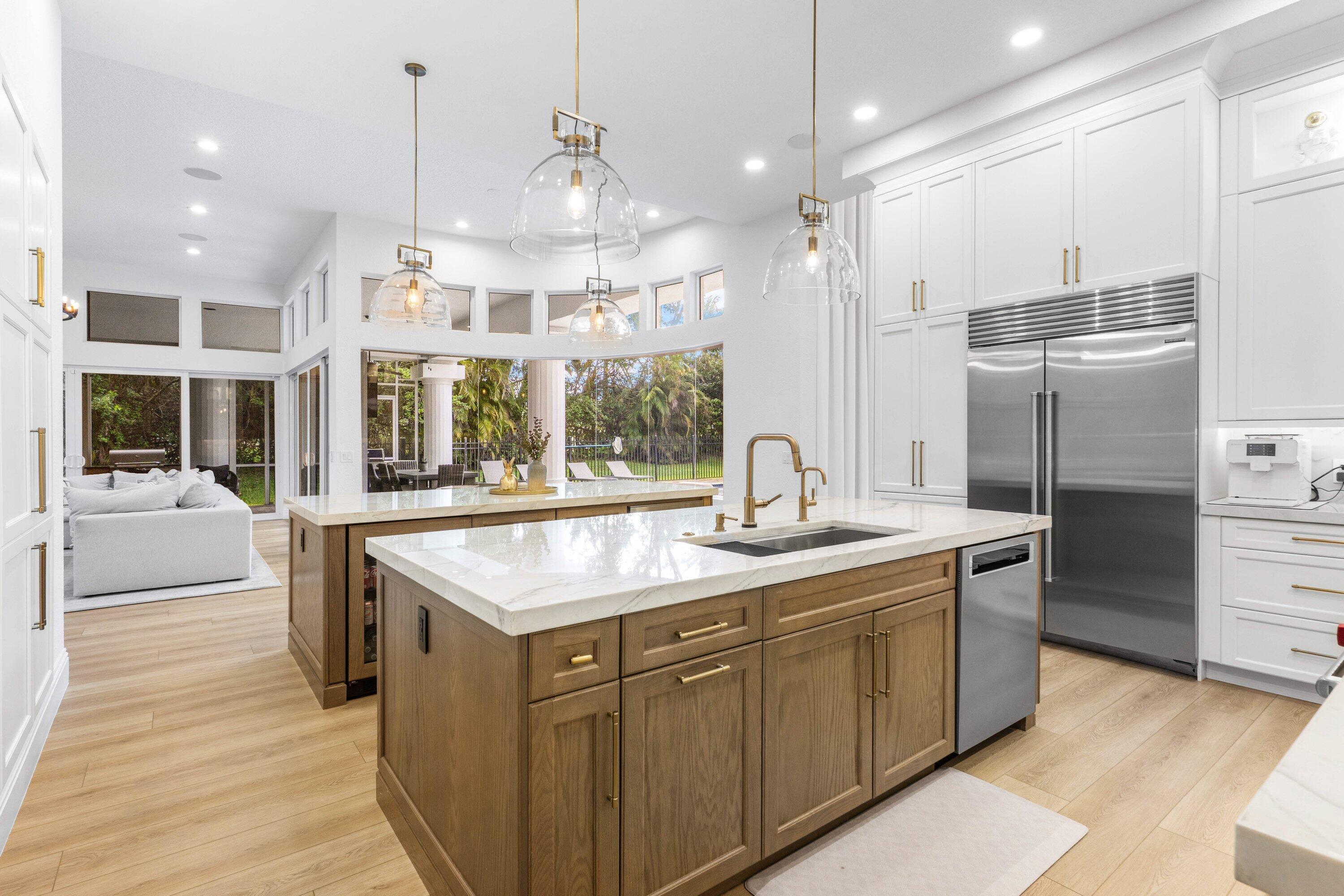 RIVERSIDE ACRES - Residential