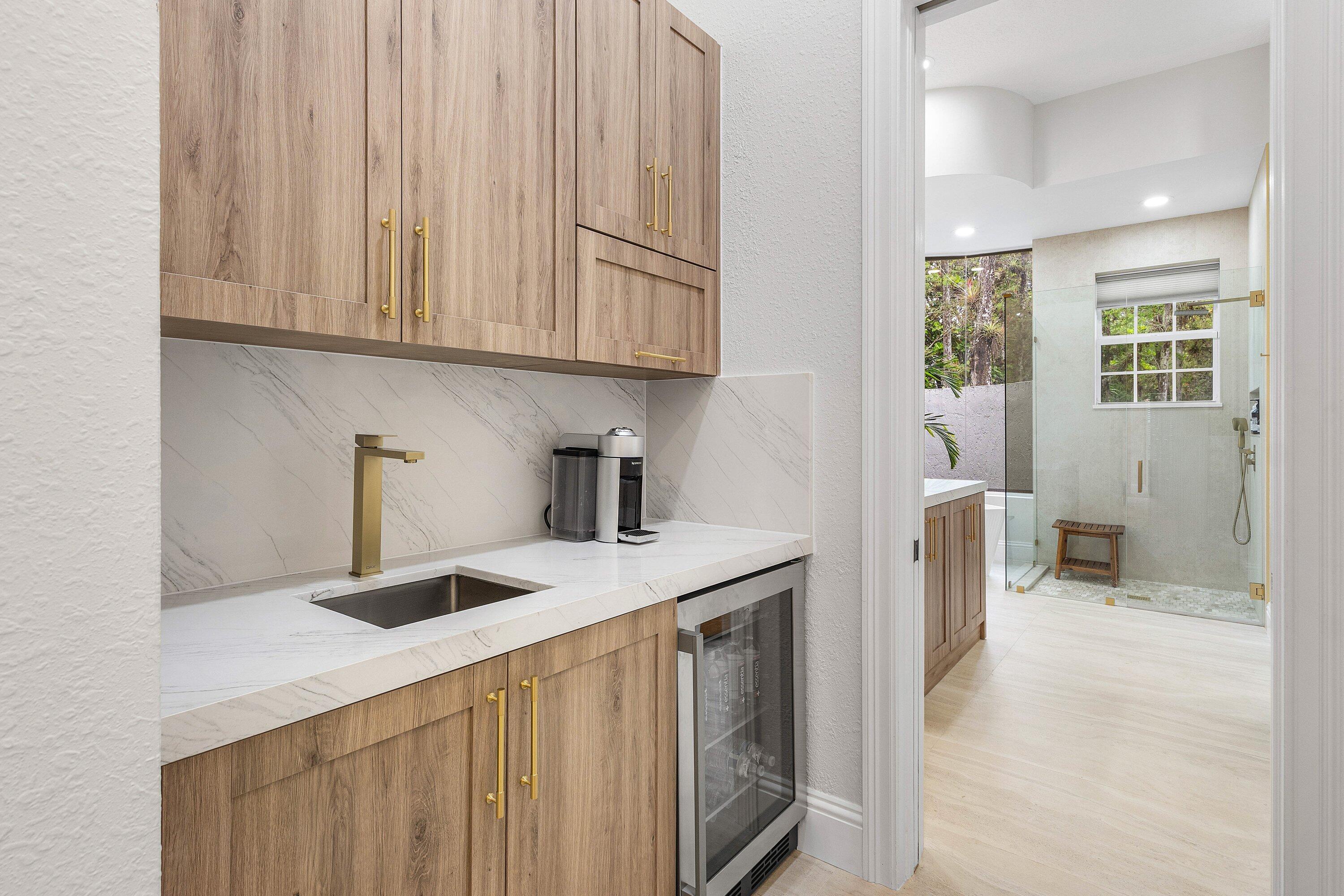 RIVERSIDE ACRES - Residential