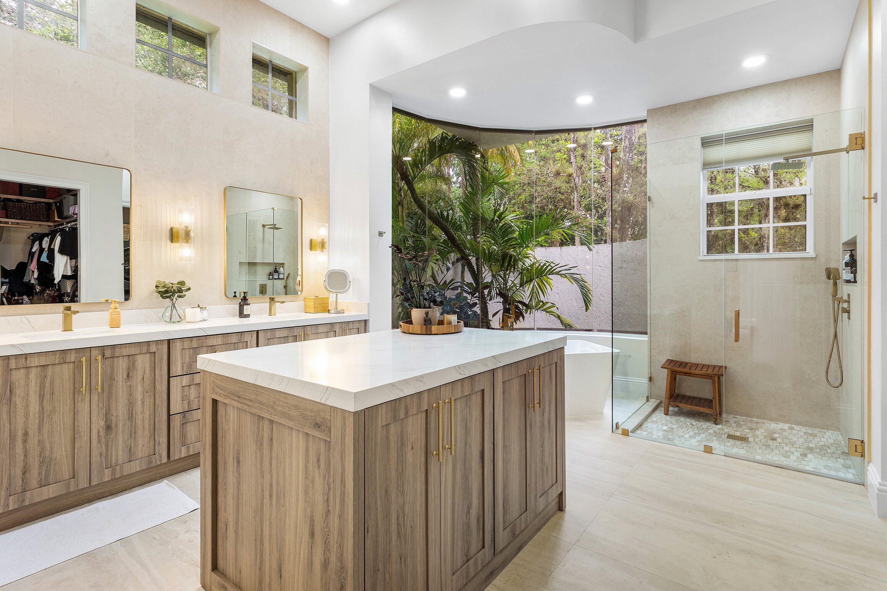 RIVERSIDE ACRES - Residential