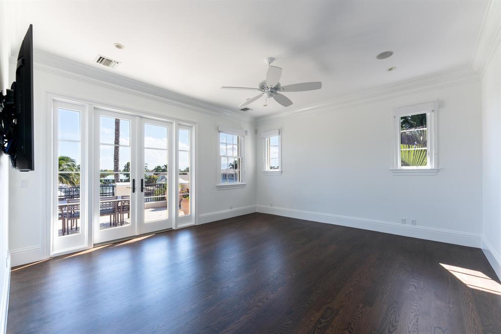 PROSPERITY BAY VILLAGE - Residential