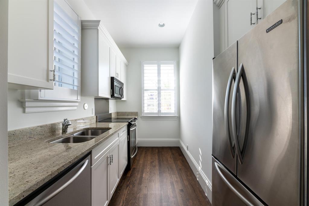 PROSPERITY BAY VILLAGE - Residential