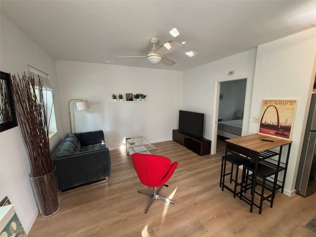 Photo of 1315 SE 2nd Street #REAR EAST, Fort Lauderdale, FL 33301 (MLS # F10515062)