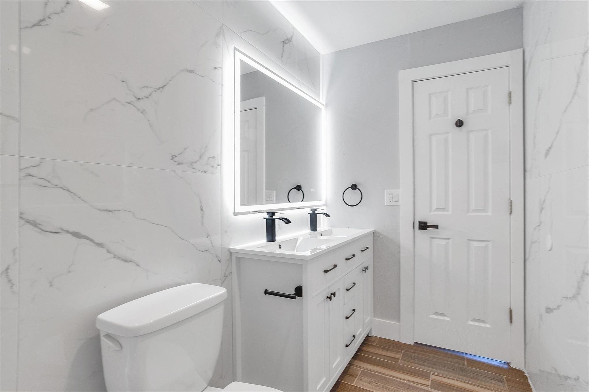 lakes garden - Residential Lease