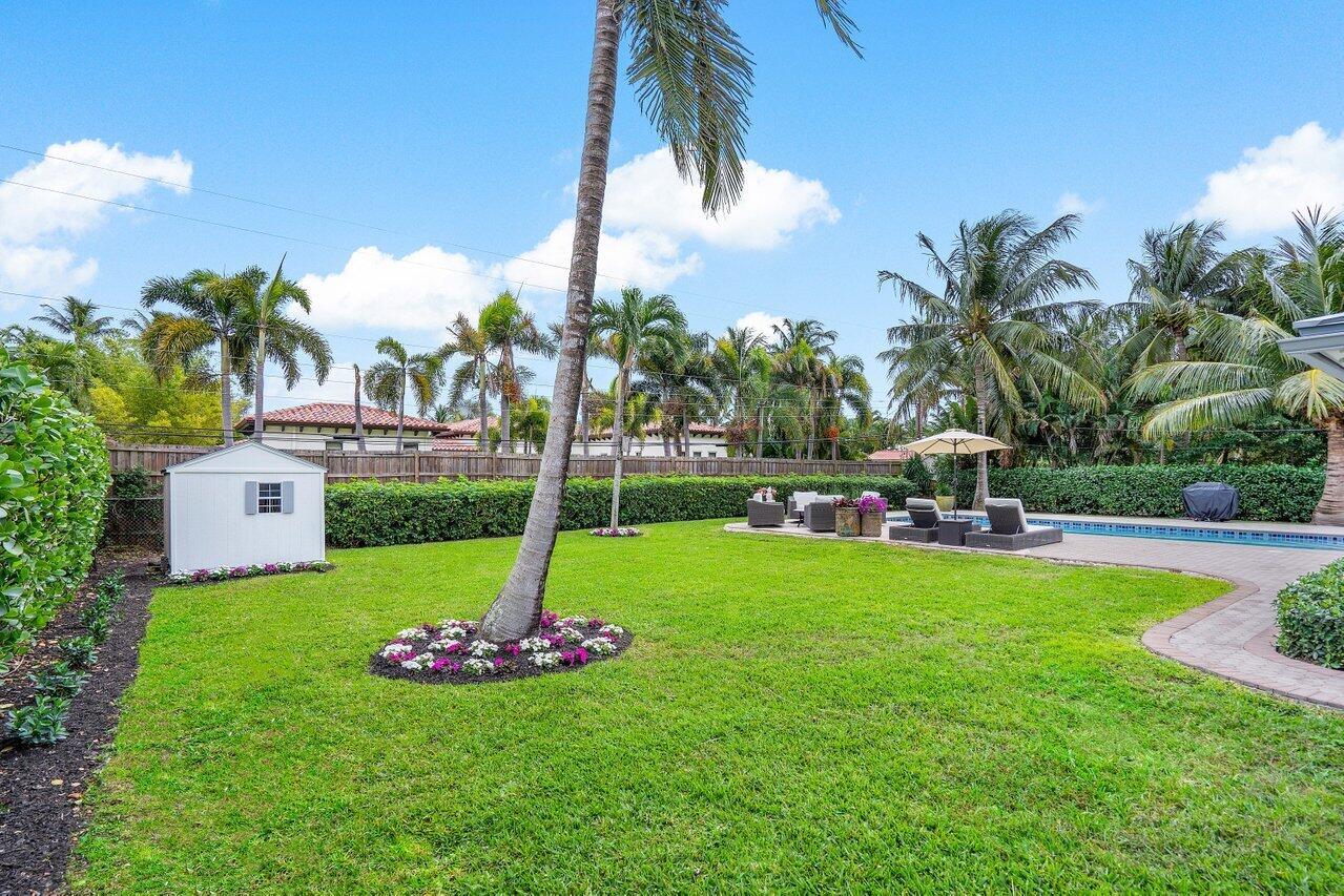 LAKE SHORE ESTATES - Residential Lease