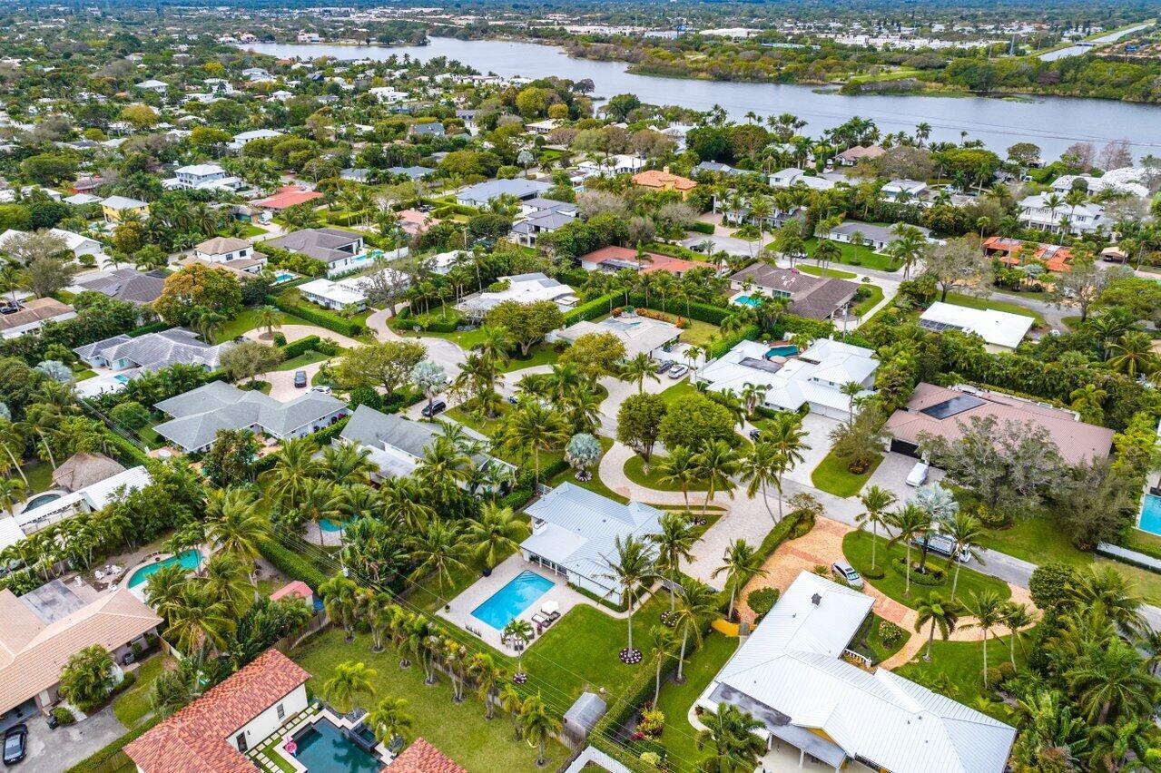 LAKE SHORE ESTATES - Residential Lease