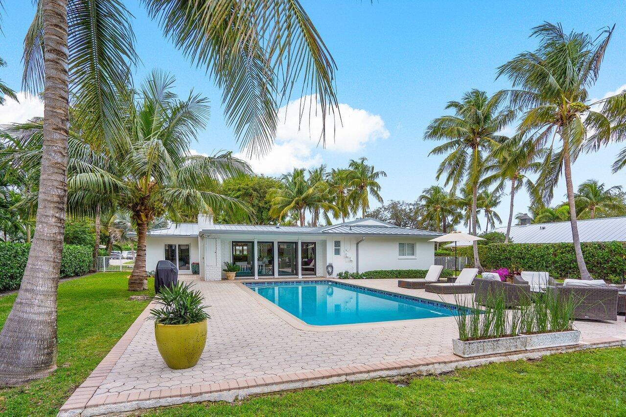 LAKE SHORE ESTATES - Residential Lease