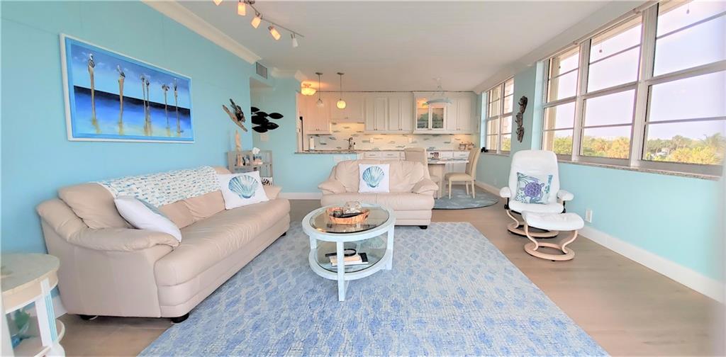 Boca Towers Condo - Residential