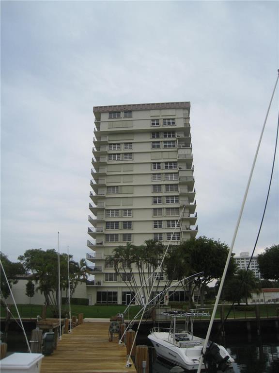 Boca Towers Condo - Residential