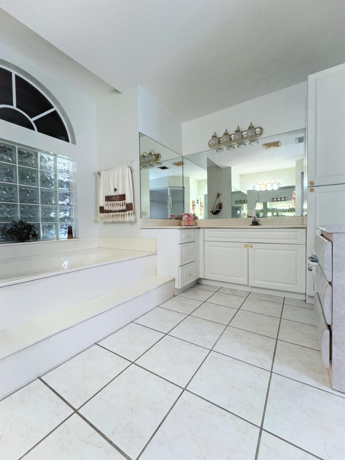 13084 73rd Street N