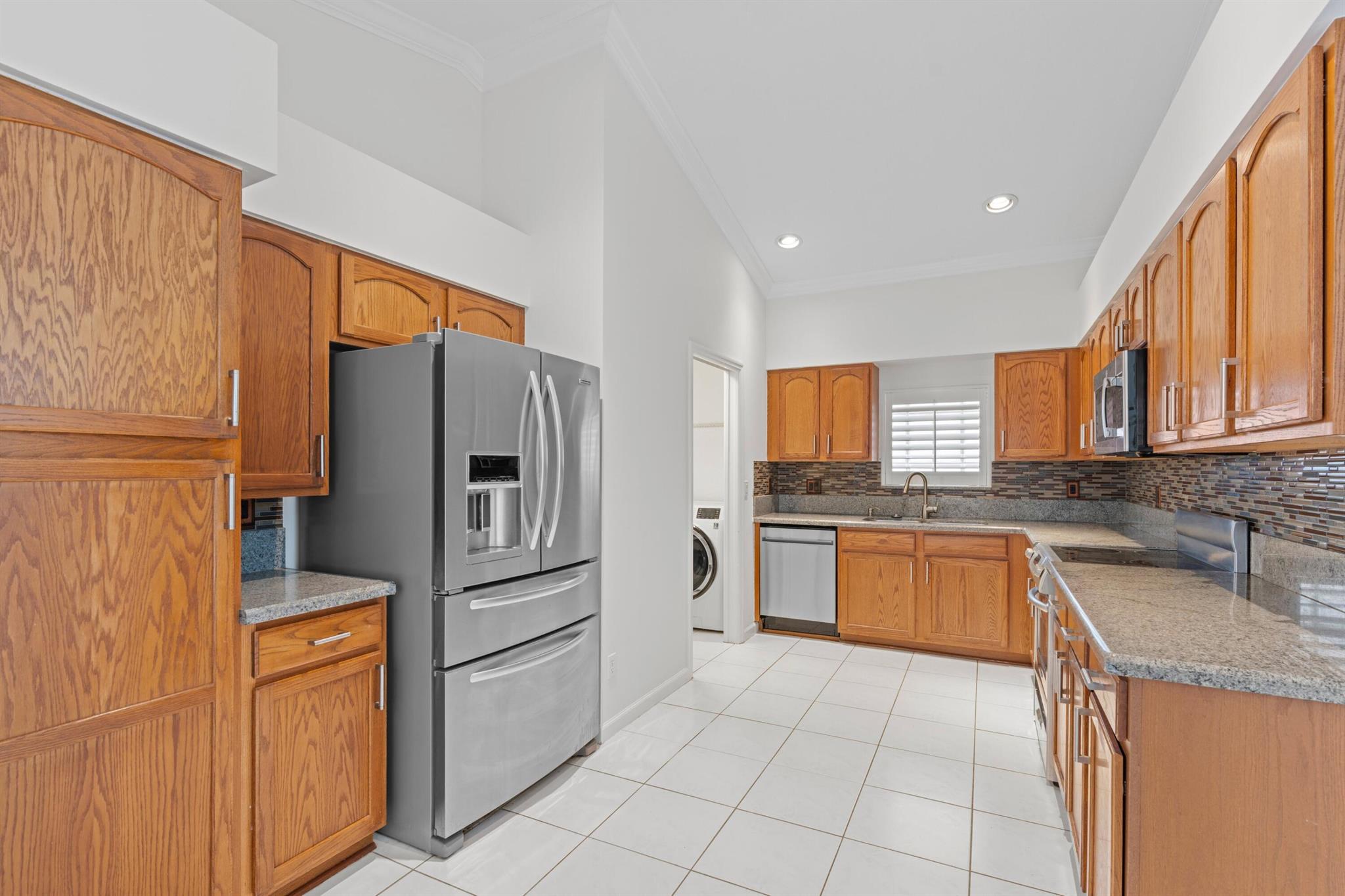 EAGLE POINT - Residential Lease