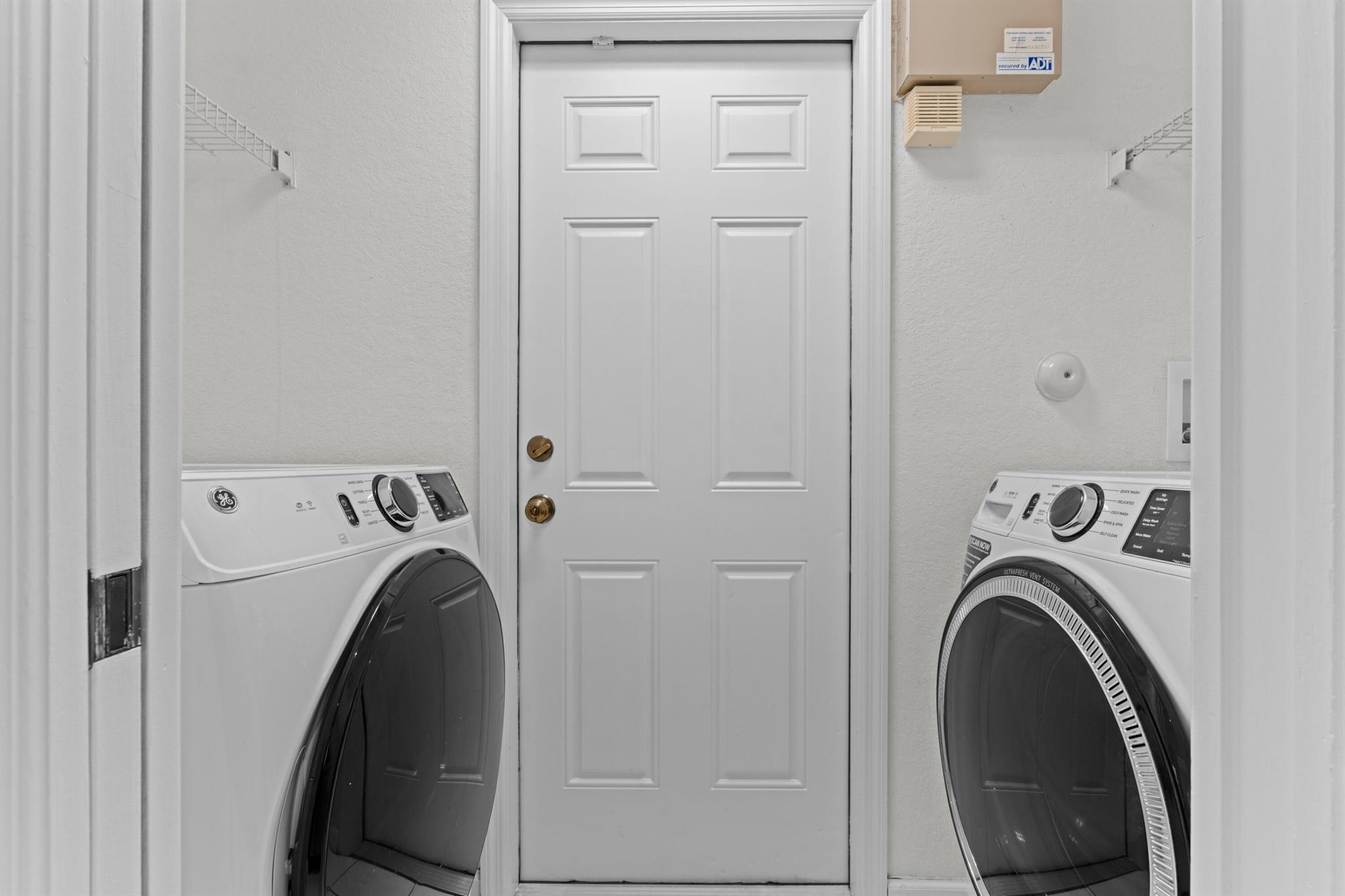 EAGLE POINT - Residential Lease