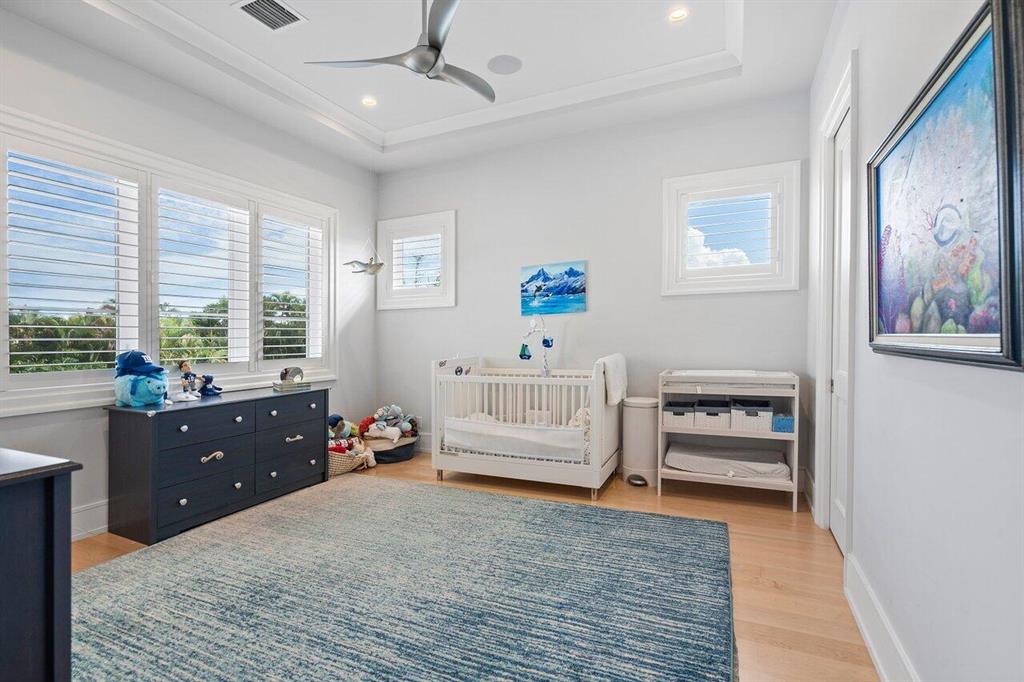 Palm Trail - Residential