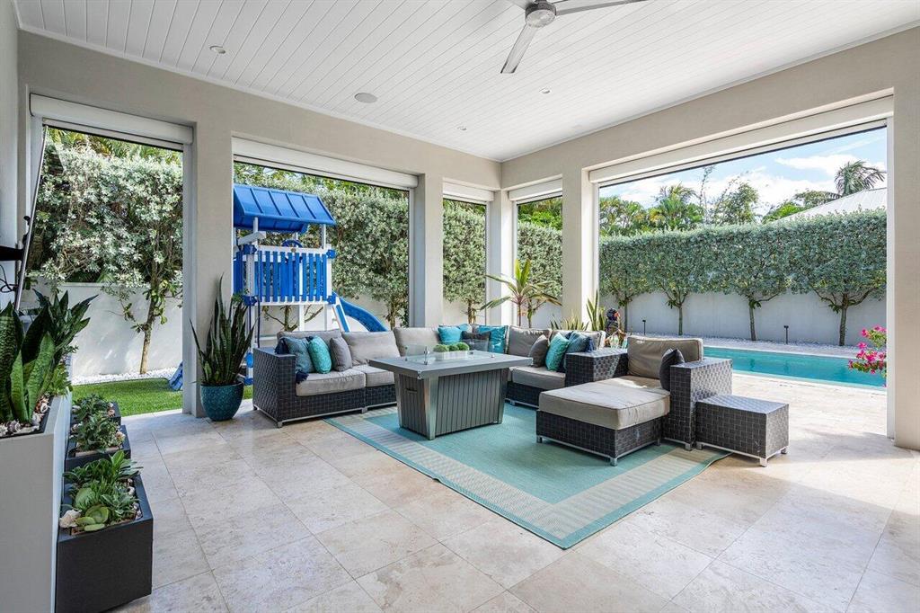 Palm Trail - Residential