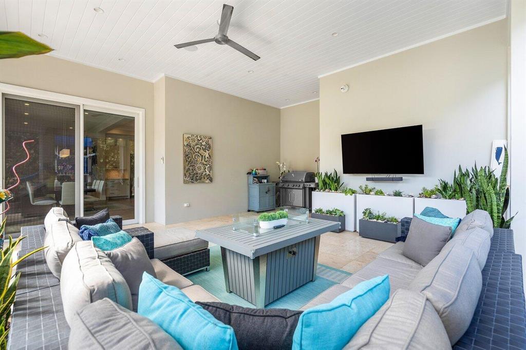 Palm Trail - Residential