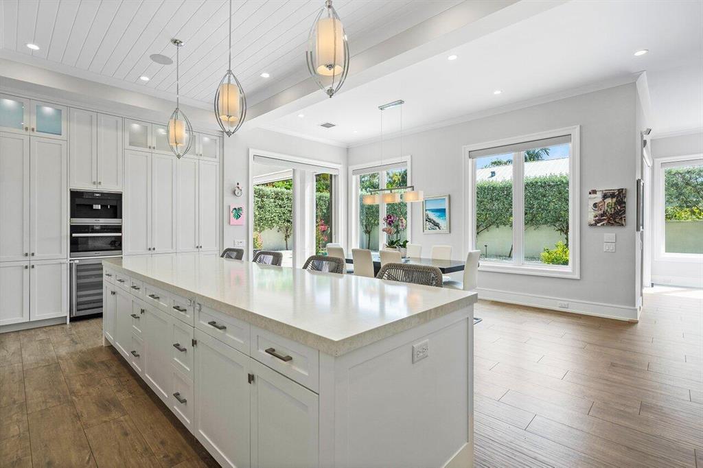 Palm Trail - Residential