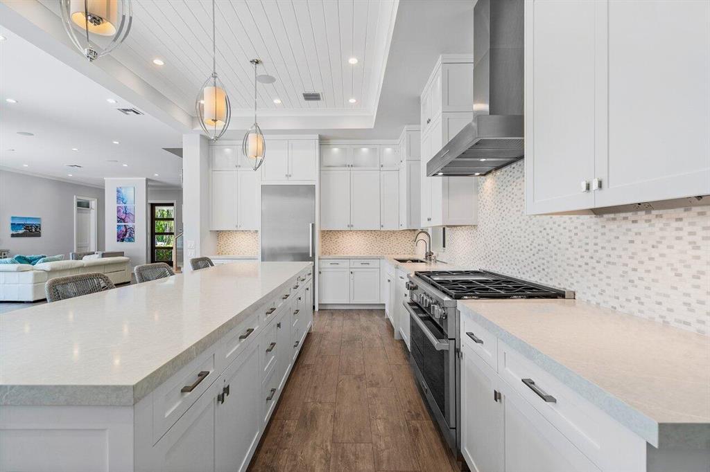 Palm Trail - Residential