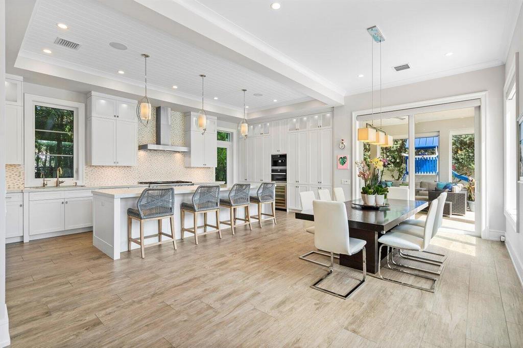 Palm Trail - Residential