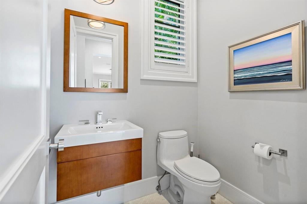 Palm Trail - Residential