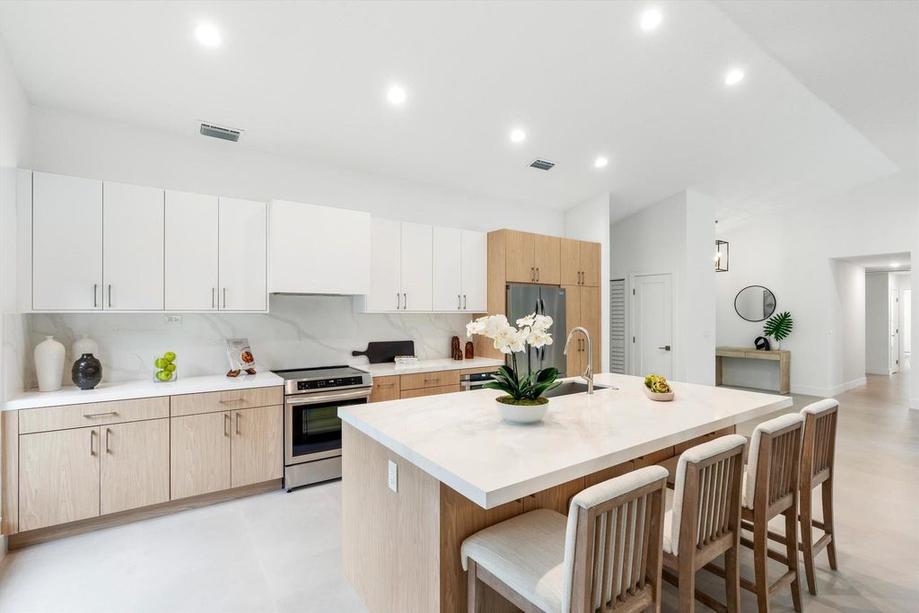 Photo of 1740 Park Tree Place, Delray Beach, FL 33445 (MLS # R10974212)