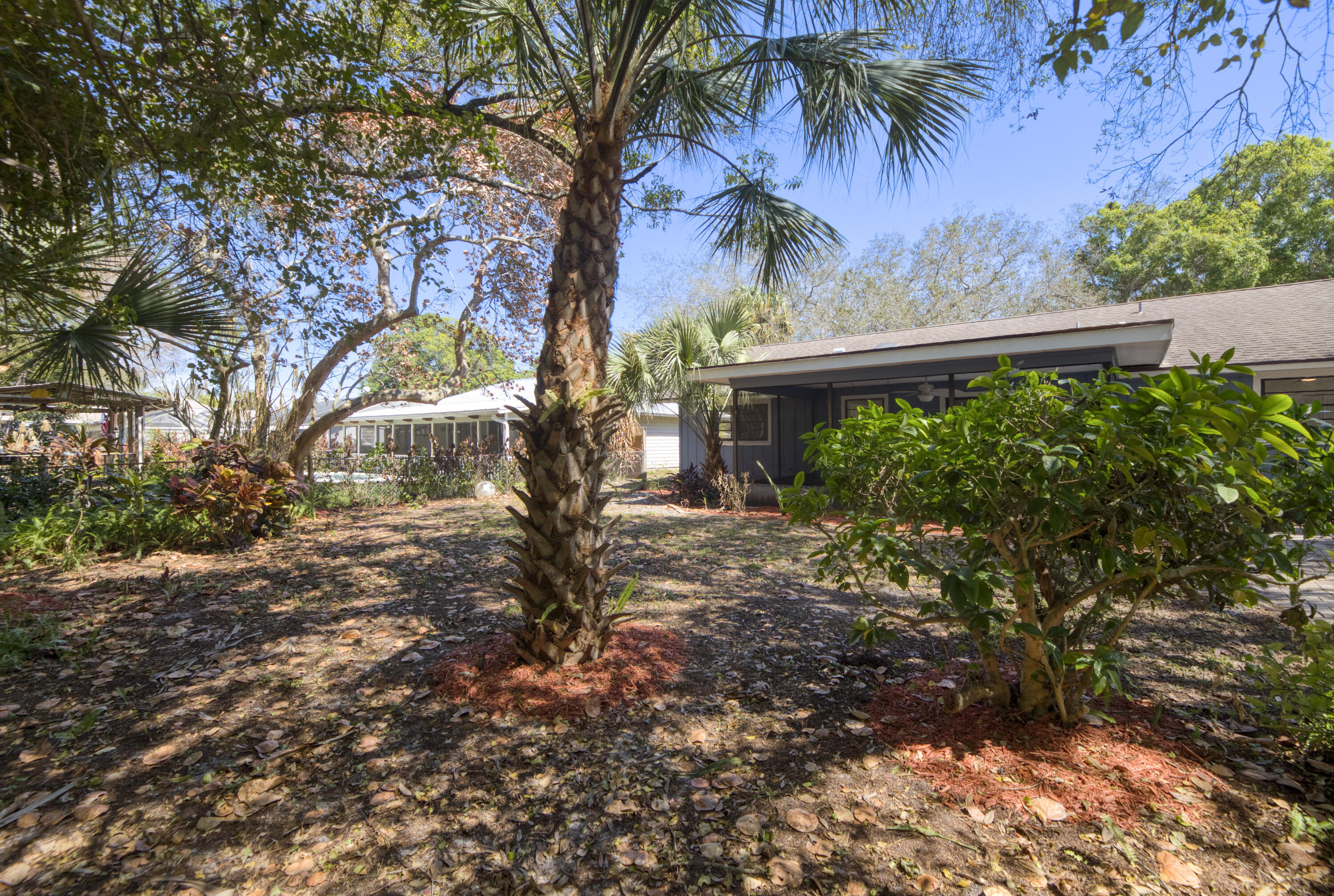 GROVENOR ESTATES UNIT 2 - Residential