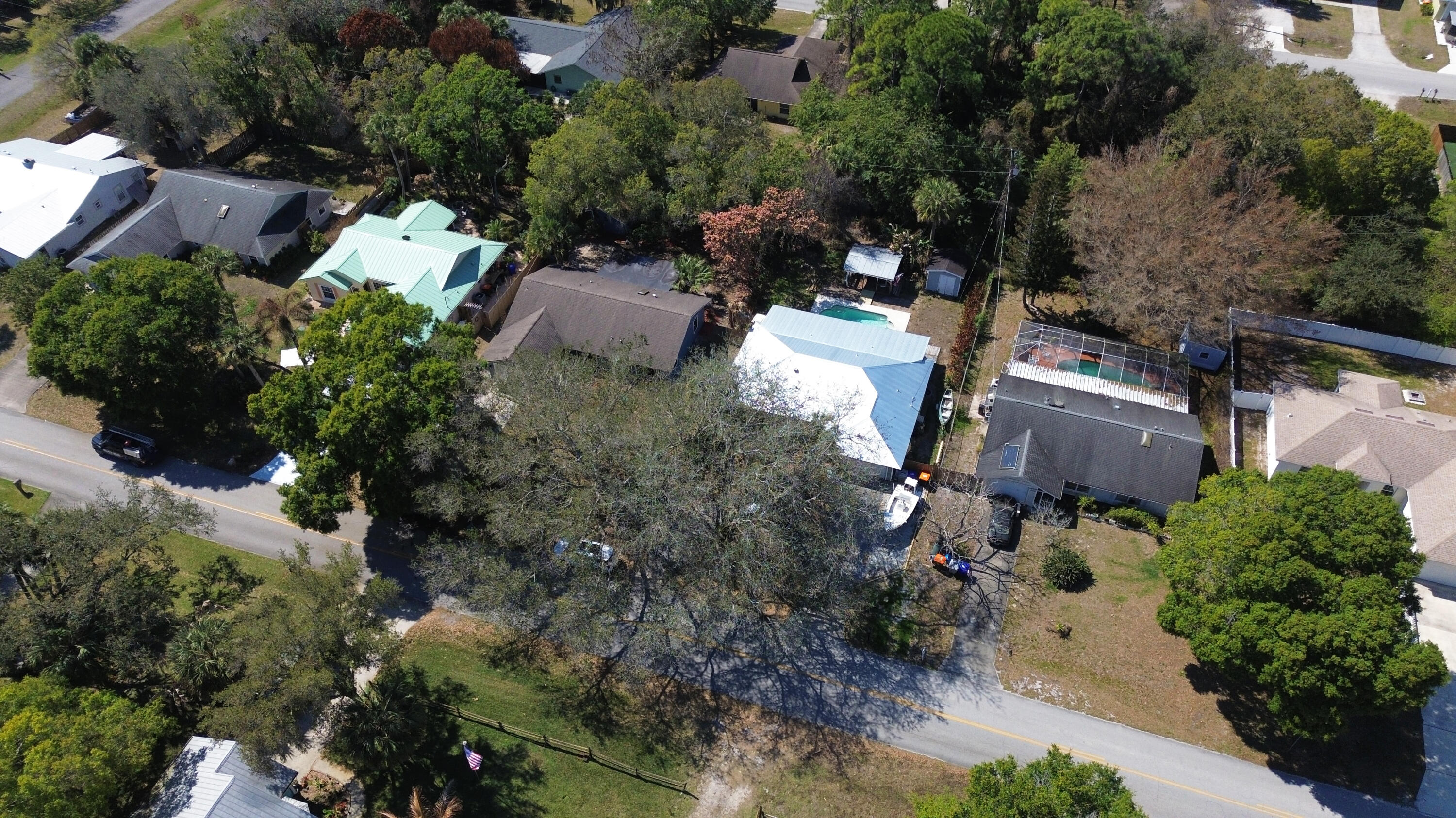 GROVENOR ESTATES UNIT 2 - Residential