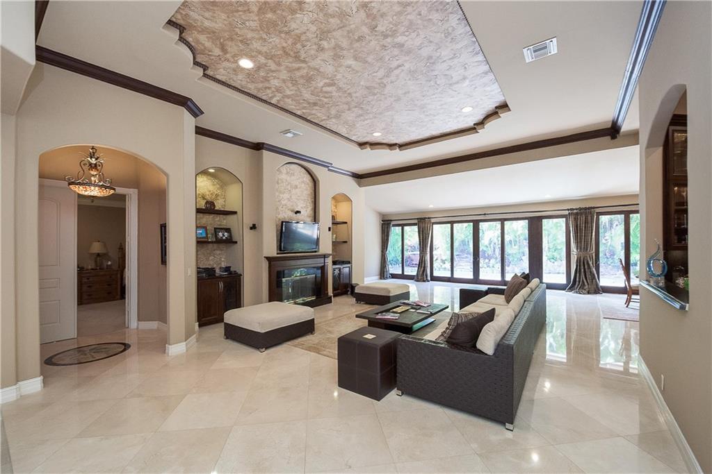 EAGLE TRACE - Residential