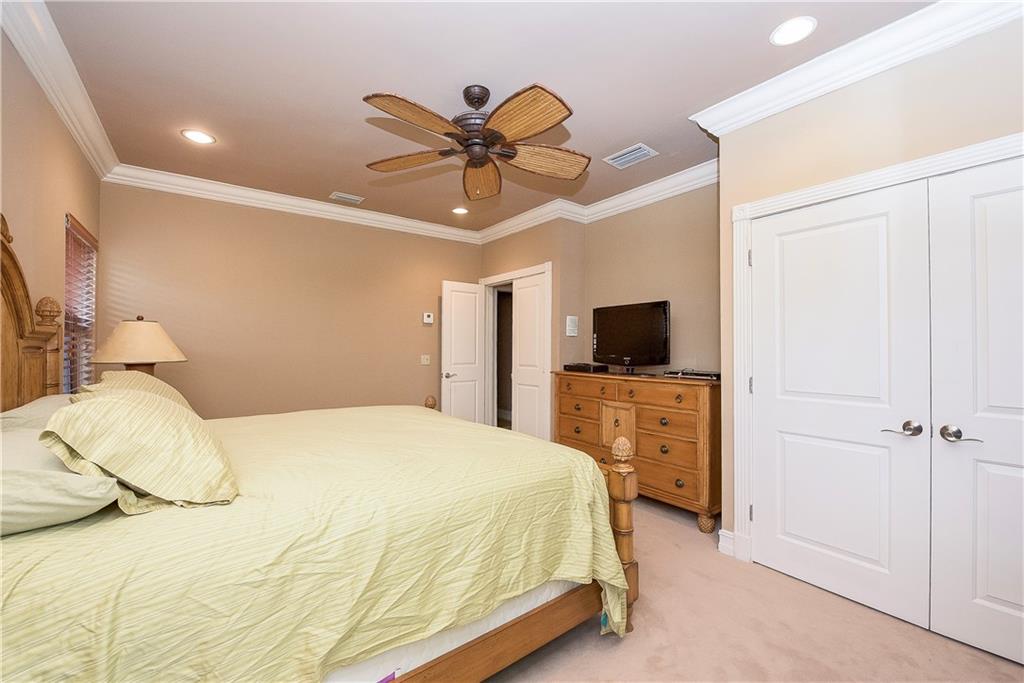 EAGLE TRACE - Residential