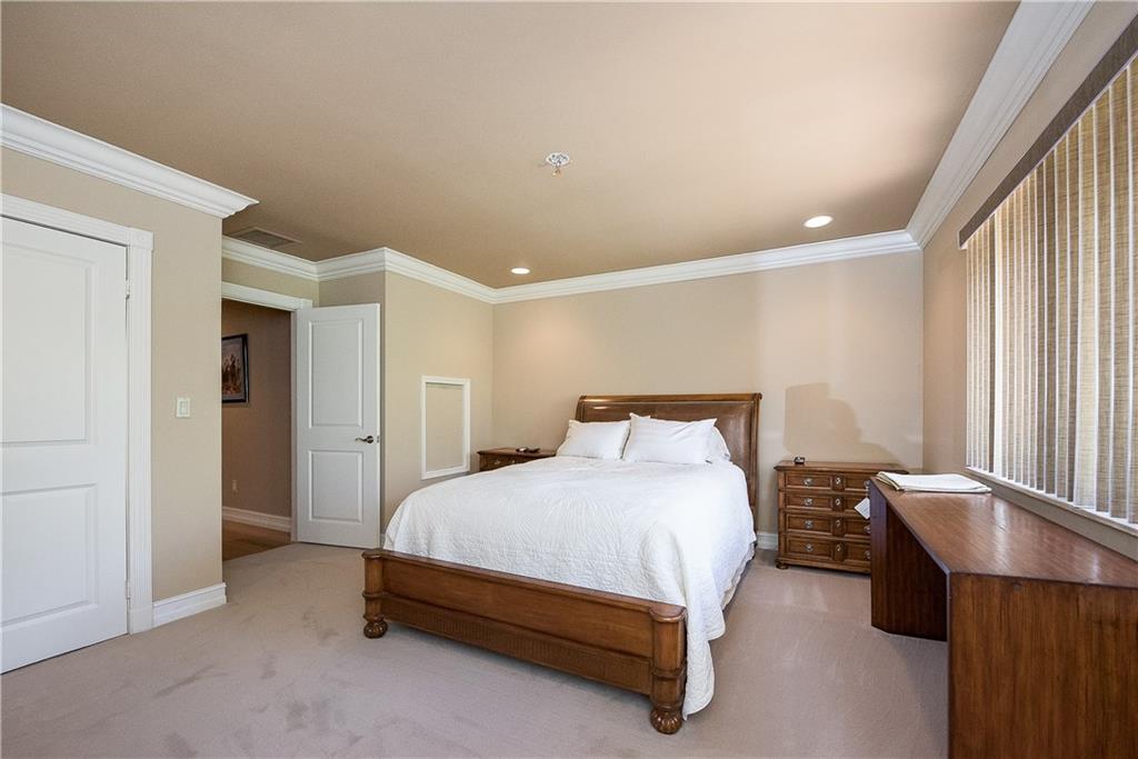 EAGLE TRACE - Residential