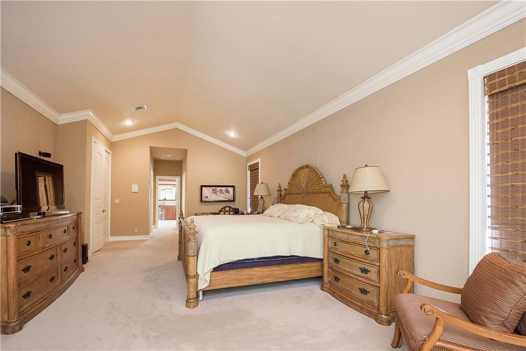 EAGLE TRACE - Residential