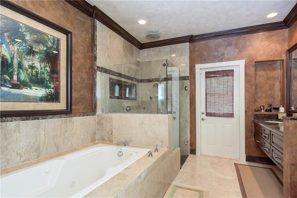 EAGLE TRACE - Residential