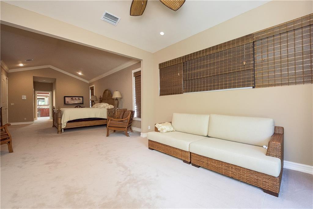EAGLE TRACE - Residential