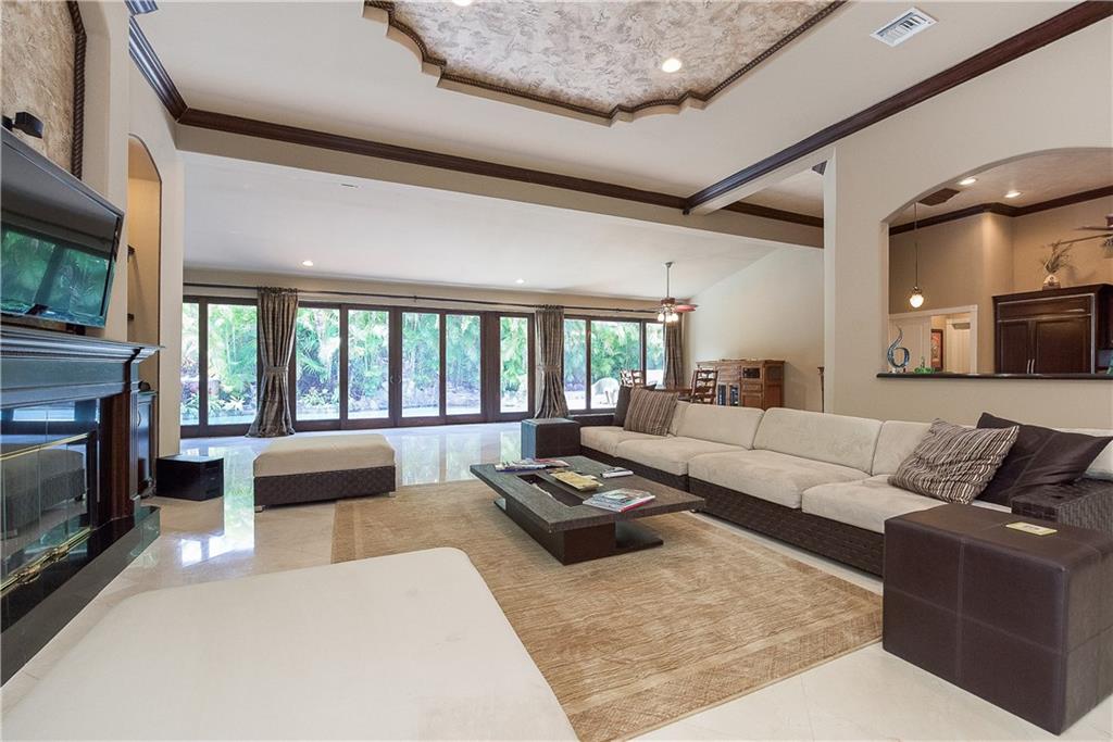 EAGLE TRACE - Residential