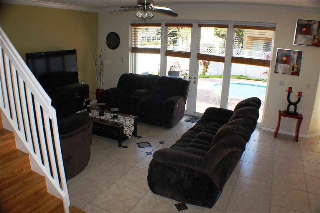 RIVIERA ISLES II 170-53 B - Residential