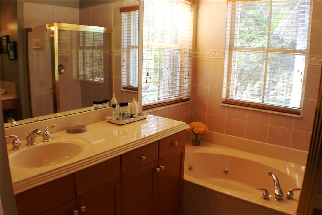 RIVIERA ISLES II 170-53 B - Residential