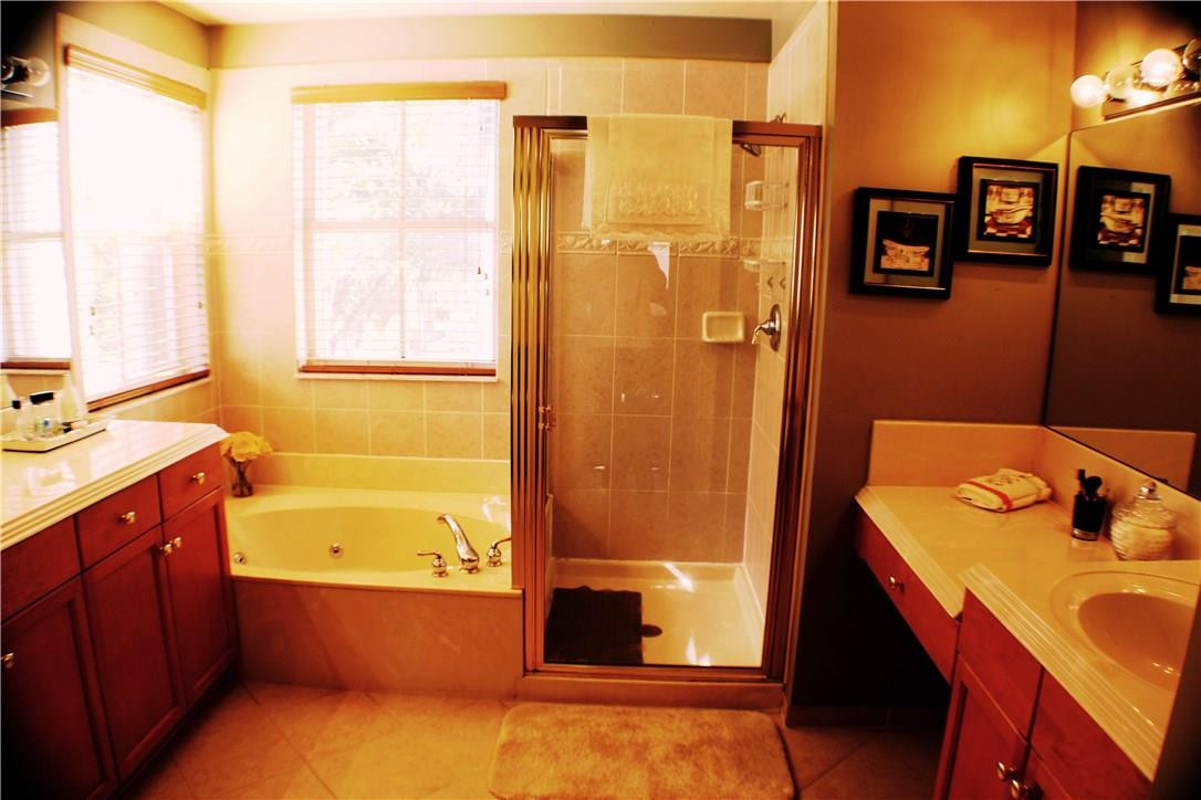 RIVIERA ISLES II 170-53 B - Residential