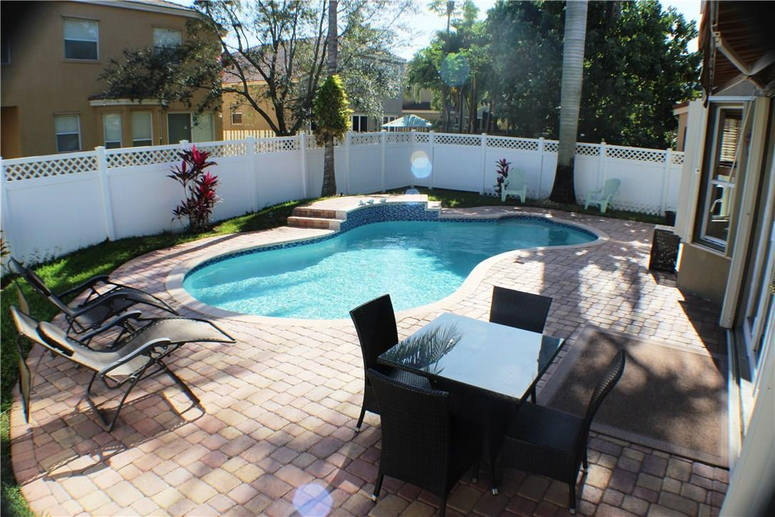 RIVIERA ISLES II 170-53 B - Residential