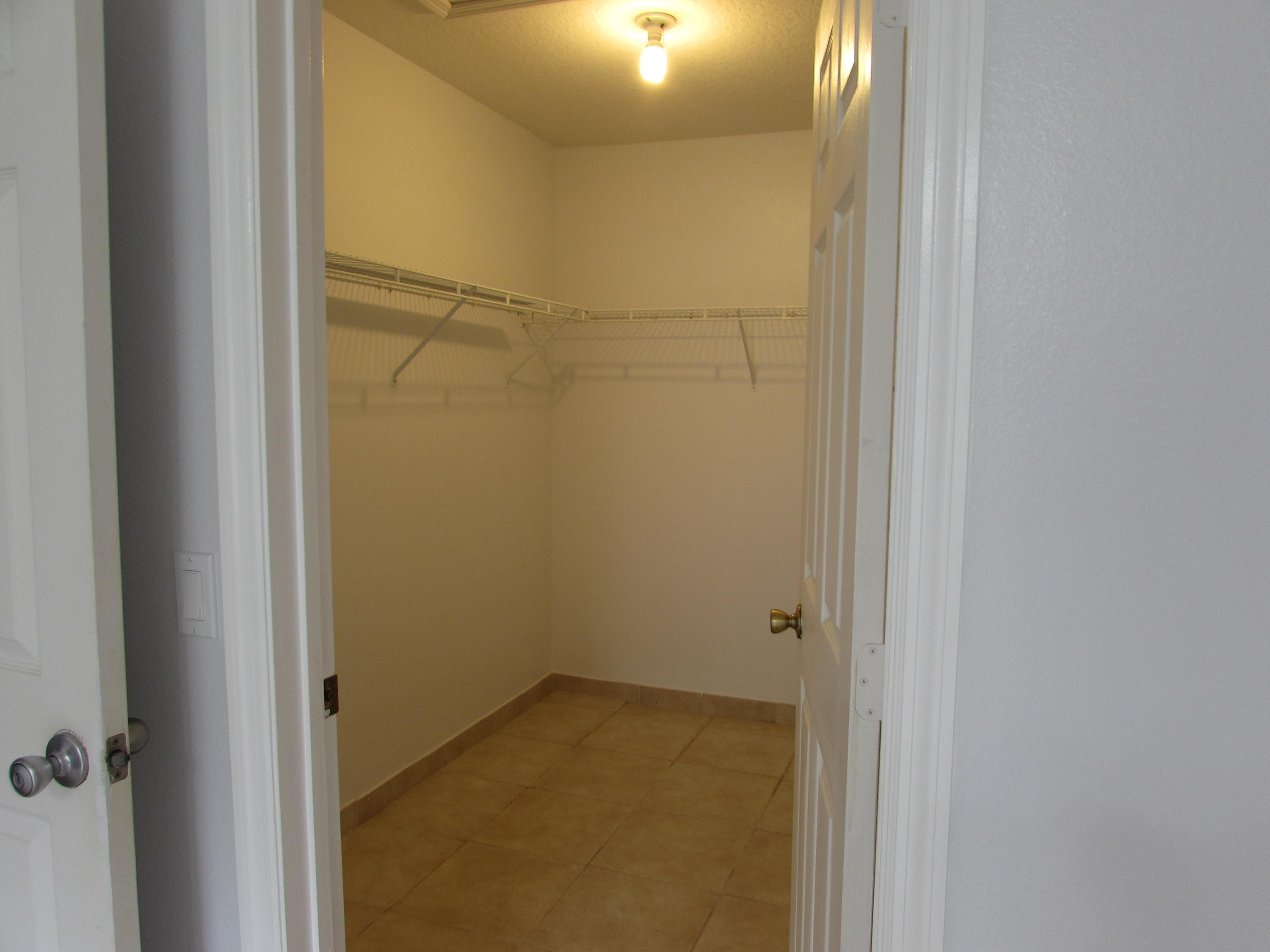 PORT ST LUCIE SECTION 46 1ST REPLAT - Residential Lease