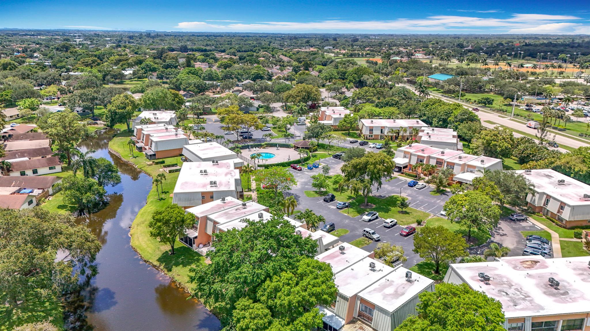 ISLA MERITACONDOMINIUM I - Residential