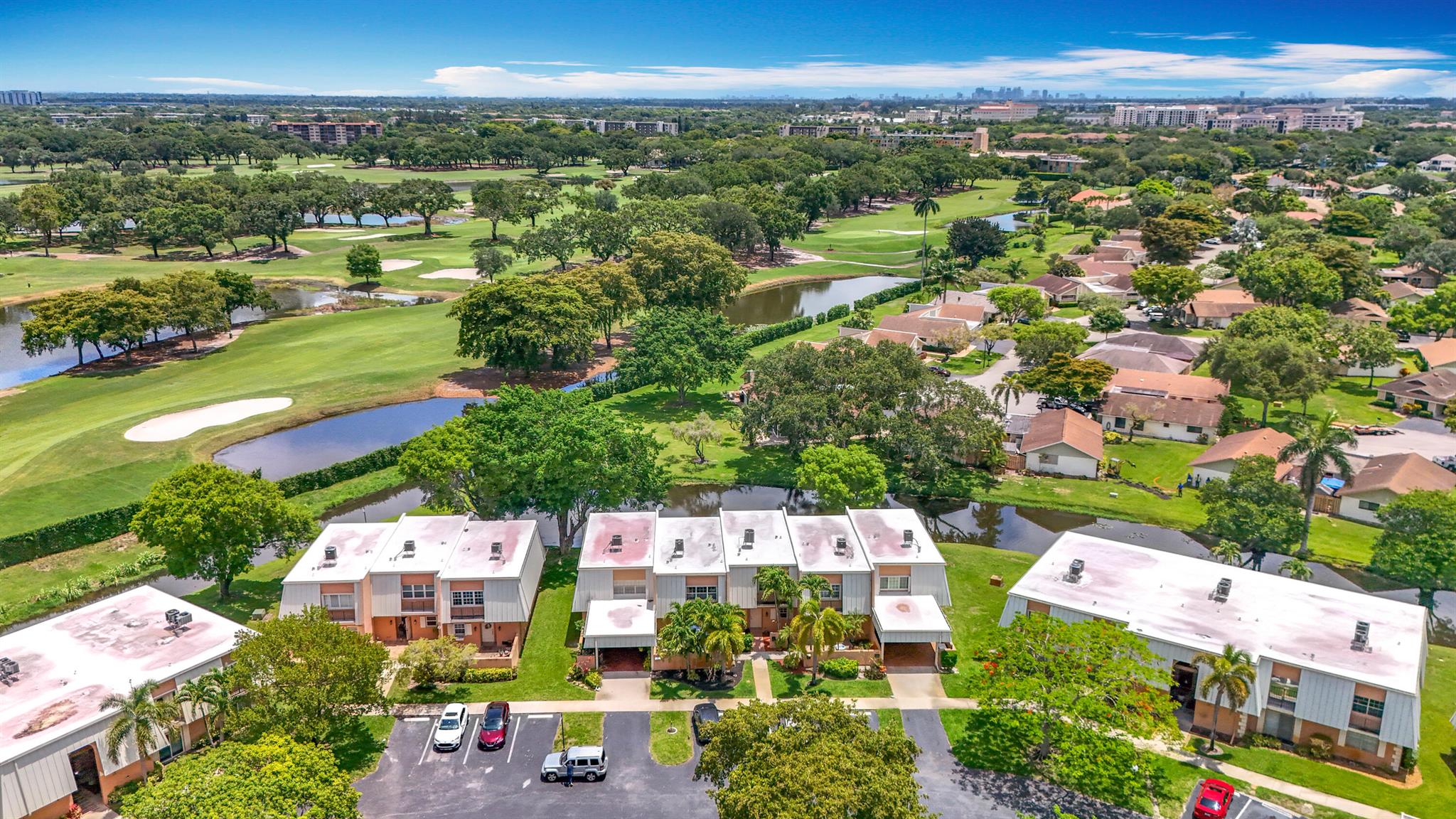 ISLA MERITACONDOMINIUM I - Residential