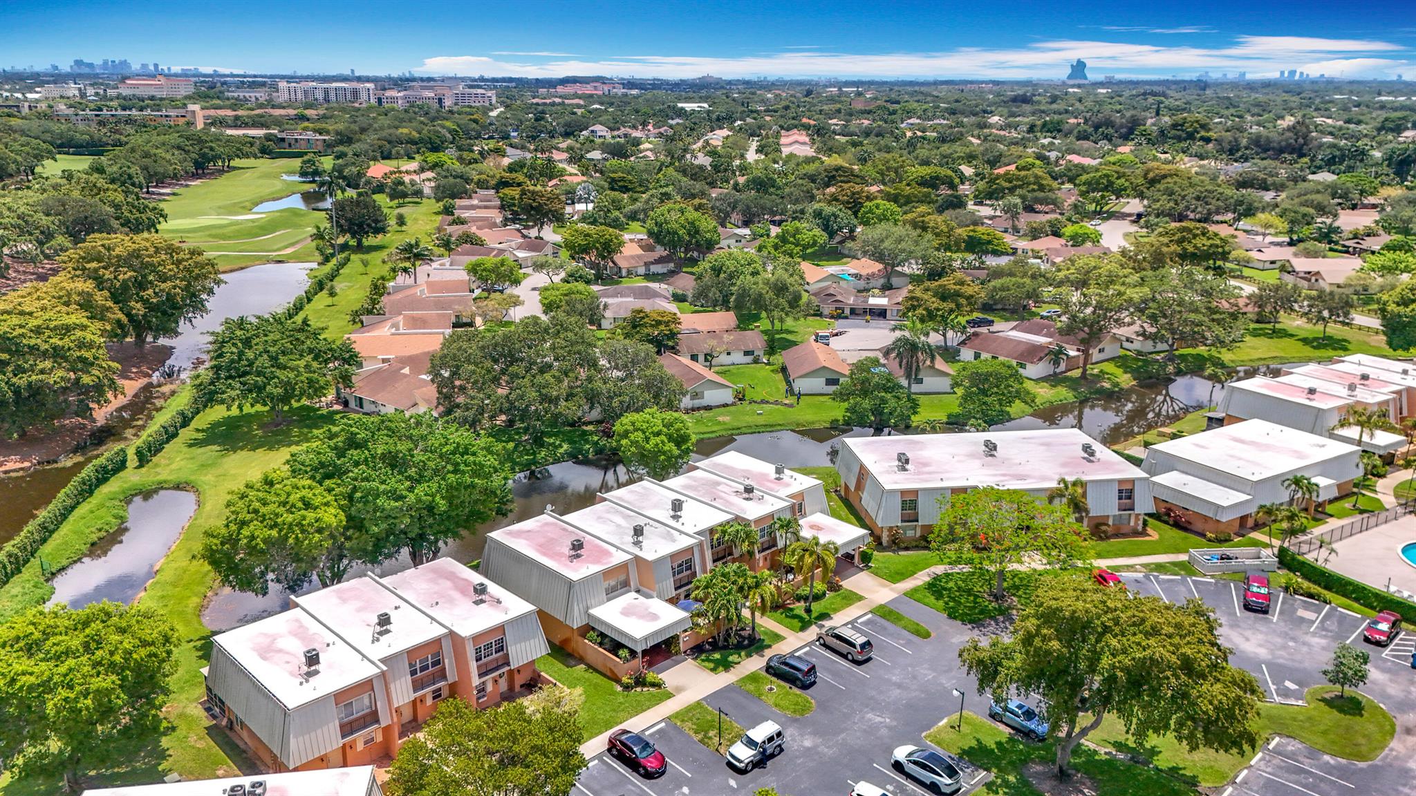 ISLA MERITACONDOMINIUM I - Residential