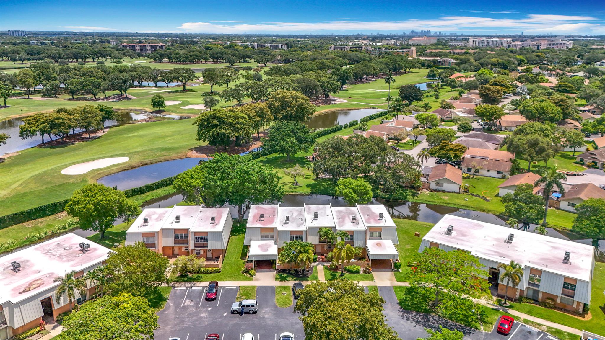 ISLA MERITACONDOMINIUM I - Residential