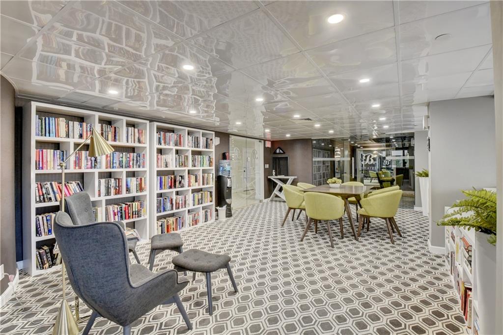 BRAEMAR ISLE - Residential