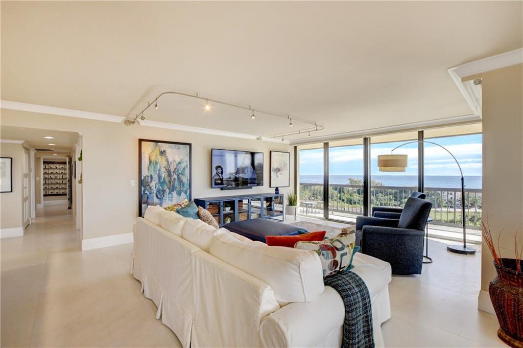 BRAEMAR ISLE - Residential