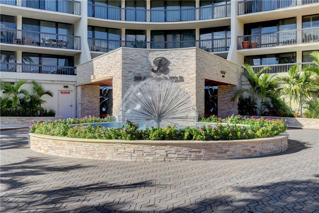 BRAEMAR ISLE - Residential