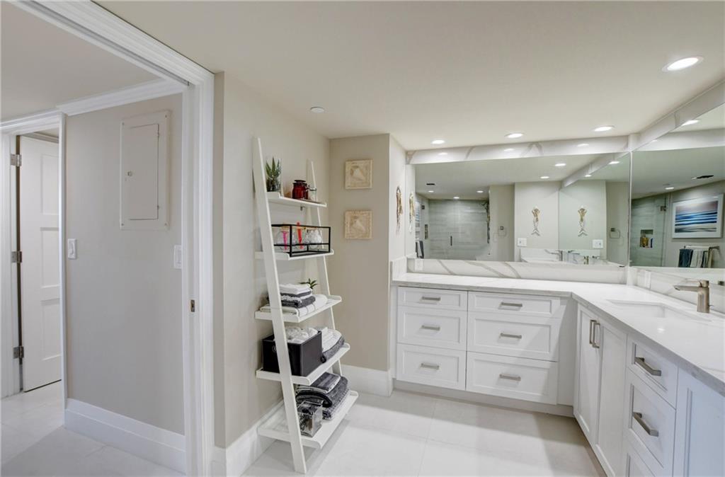 BRAEMAR ISLE - Residential