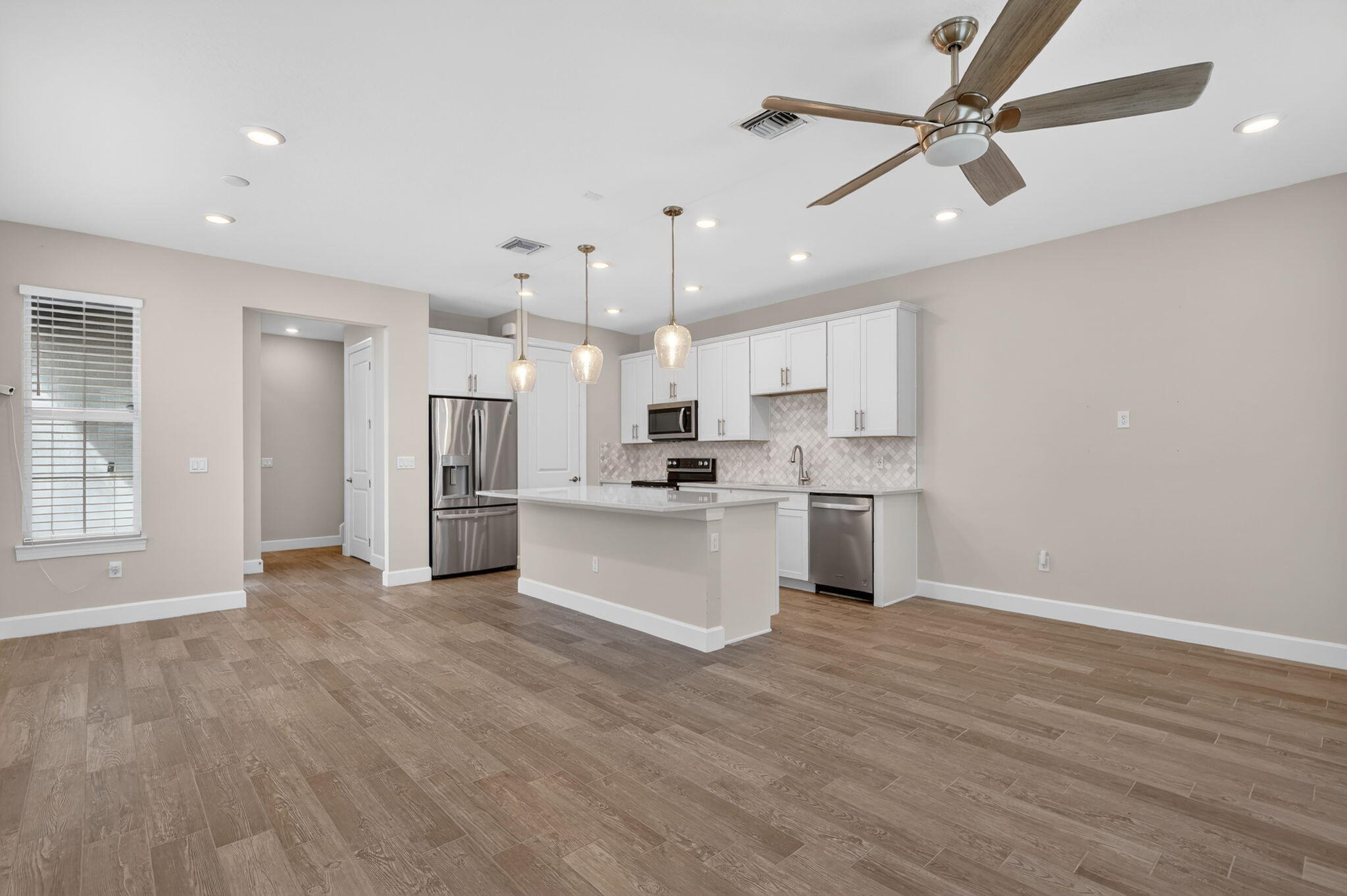 OCEAN COVE - Residential