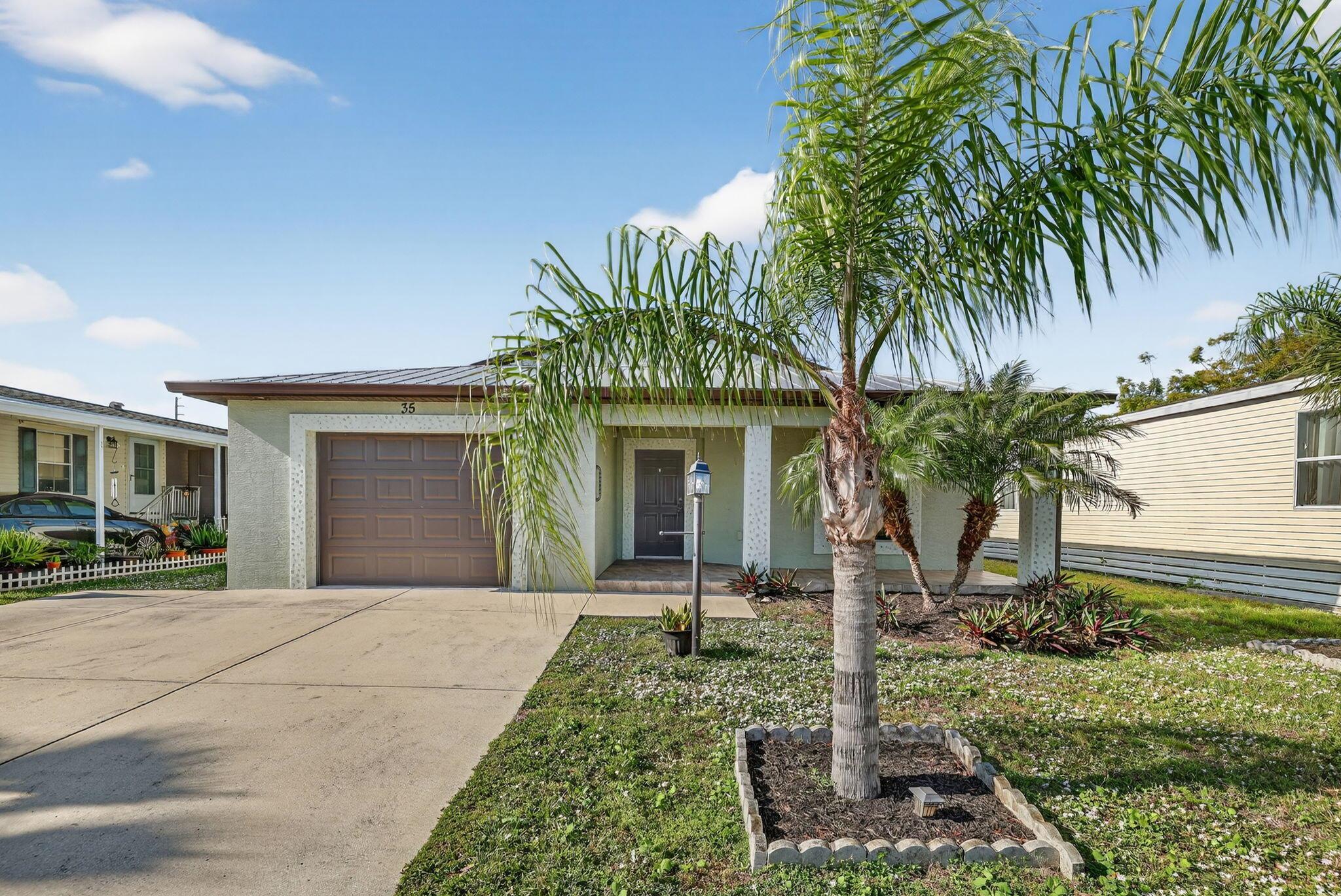 Spanish Lakes Riverfront - Residential