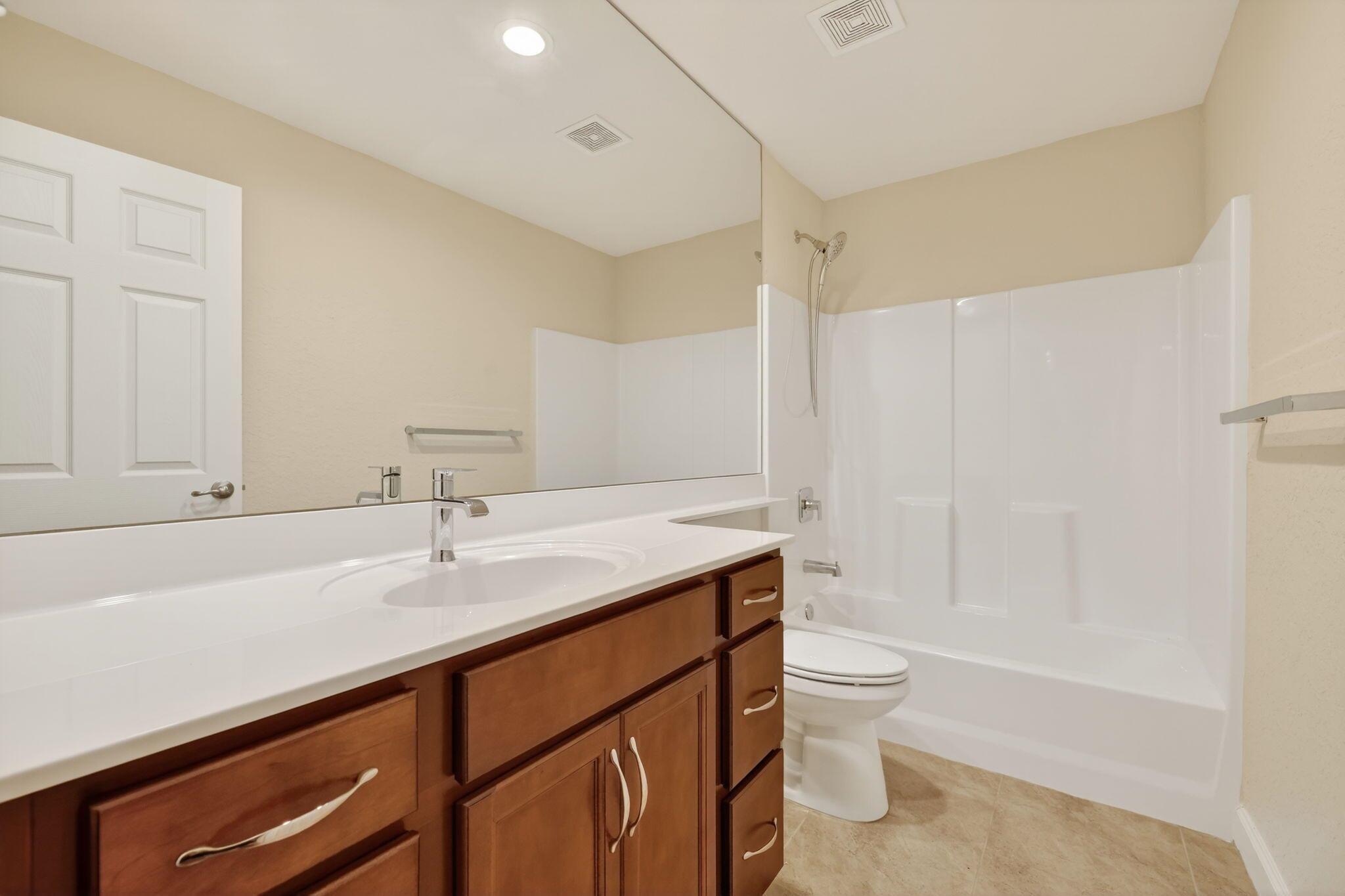 Spanish Lakes Riverfront - Residential