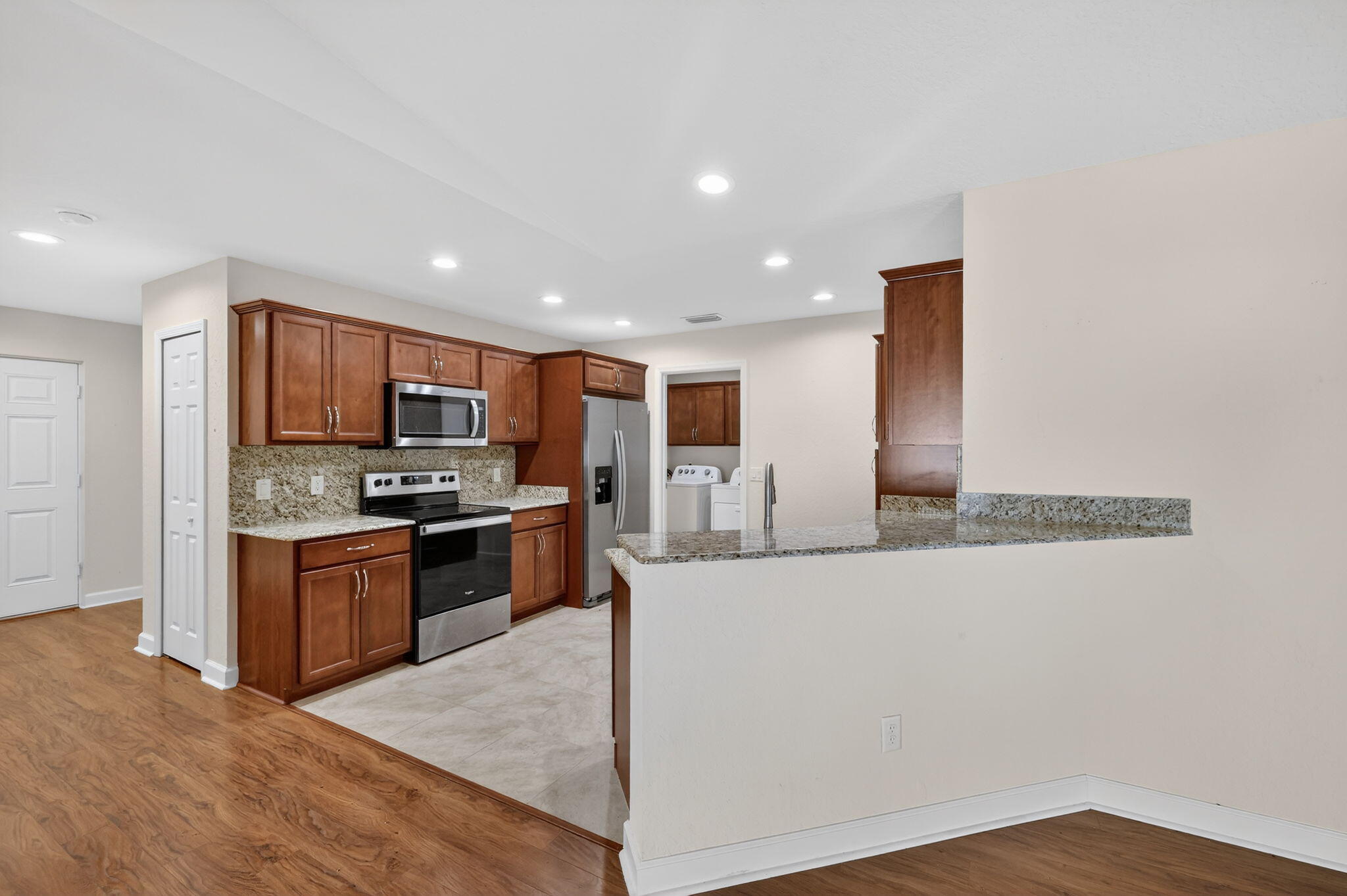 Spanish Lakes Riverfront - Residential